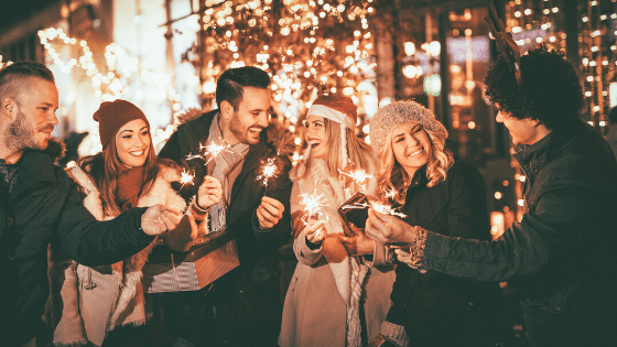 8 Tips to Avoiding Alcohol During the Holidays
